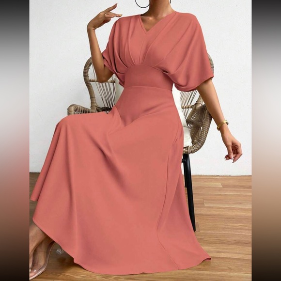 Dresses & Skirts - Boho batwing sleeve A line dress